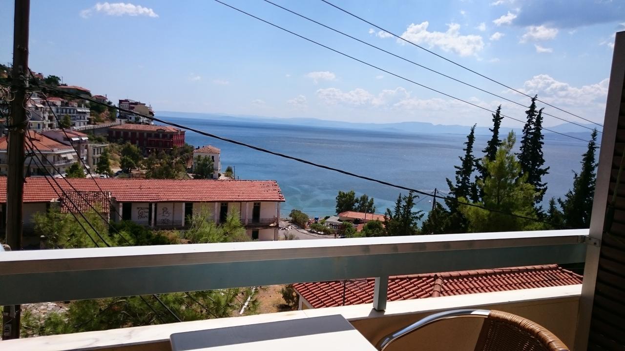 Hotel Rania Loutra Edipsou  Exterior photo